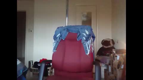 mary mack online show from February 8, 2025, 9:57 pm