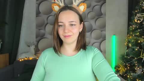 cutesmile sharon online show from December 30, 2024, 4:42 am