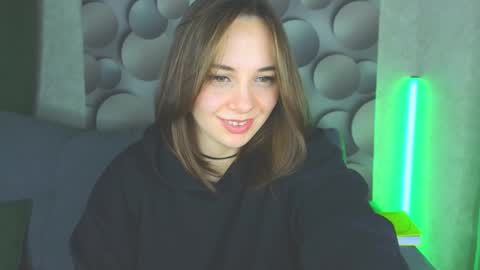 cutesmile sharon online show from February 13, 2025, 1:40 am