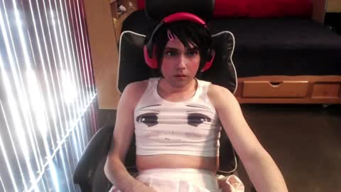 Snapshot of cutest_princess chatting on April 2, 2026, 5:10 pm cutest_princess online show from April 2, 2026, 5:10 pm