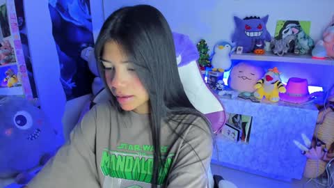 Snapshot of cutestephuwu chatting on December 28, 2024, 3:15 am - independent model online show from December 28, 2024, 3:15 am