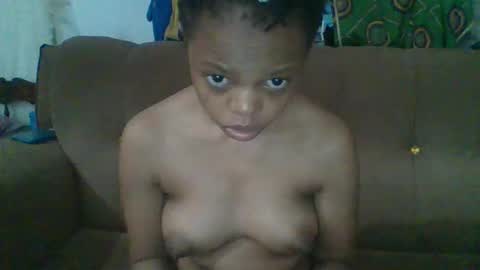 cutey-blonde online show from April 14, 2026, 1:11 am