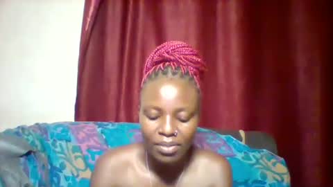 Snapshot of cutey_lunar chatting on February 2, 2025, 8:19 pm cutey_lunar online show from February 2, 2025, 8:19 pm