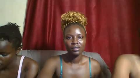 Snapshot of cutey_lunar chatting on March 9, 2025, 3:16 pm cutey_lunar online show from March 9, 2025, 3:16 pm