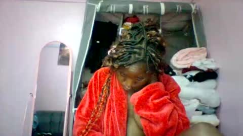 Snapshot of cutezola chatting on November 20, 2025, 6:02 am cutezola online show from November 20, 2025, 6:02 am