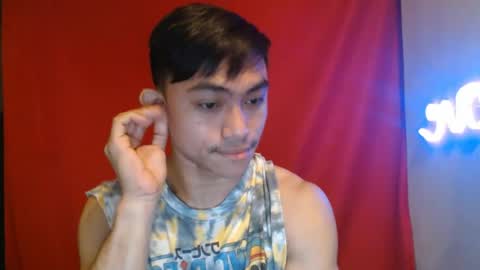 cutie_hunk69 online show from July 25, 2026, 2:42 am