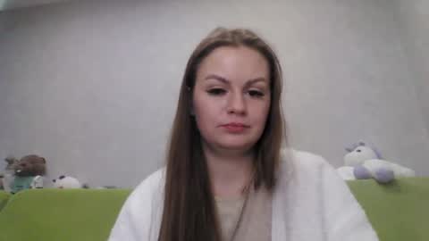 Snapshot of cutie_klo_ chatting on March 2, 2025, 8:16 am Chloe online show from March 2, 2025, 8:16 am