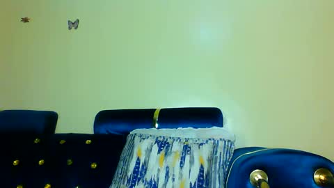 Snapshot of cutie_plush chatting on March 24, 2026, 11:37 am cutieplush online show from March 24, 2026, 11:37 am