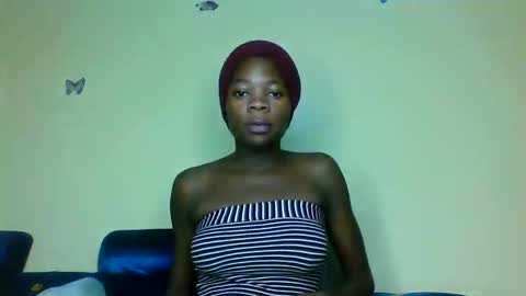 Snapshot of cutie_plush chatting on March 27, 2026, 8:48 am cutieplush online show from March 27, 2026, 8:48 am