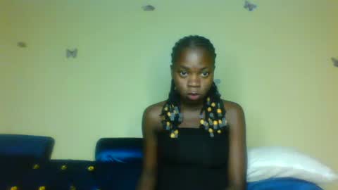 Snapshot of cutie_plush chatting on April 10, 2026, 10:53 am cutieplush online show from April 10, 2026, 10:53 am