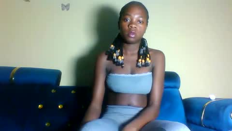 Snapshot of cutie_plush chatting on April 16, 2026, 9:50 pm cutieplush online show from April 16, 2026, 9:50 pm
