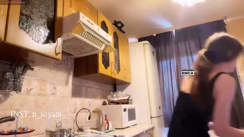 cutiekitty_cb online show from May 25, 2026, 4:40 am