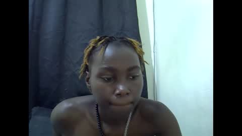 Snapshot of cuttey_slim22 chatting on March 27, 2026, 10:04 am cuttey_slim22 online show from March 27, 2026, 10:04 am