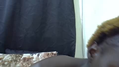 Snapshot of cuttey_slim22 chatting on April 17, 2026, 7:39 pm cuttey_slim22 online show from April 17, 2026, 7:39 pm