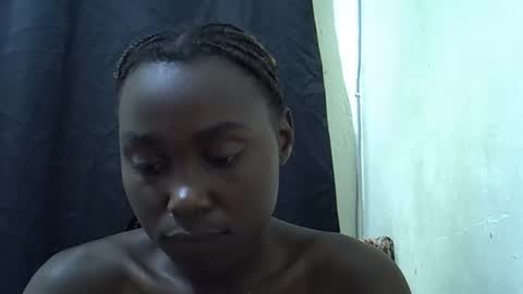 Snapshot of cuttey_slim22 chatting on May 28, 2026, 7:44 pm cuttey_slim22 online show from May 28, 2026, 7:44 pm