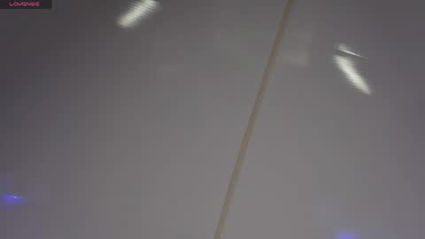 Laura online show from April 16, 2026, 11:11 am