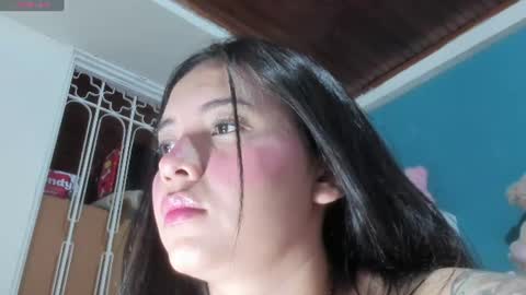 Snapshot of cuty_sexy_hotxx chatting on June 14, 2026, 11:45 am LIZETH online show from June 14, 2026, 11:45 am