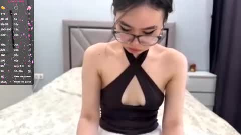 Akemi online show from June 21, 2026, 7:11 am