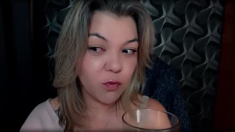 Snapshot of cyberdomme chatting on November 22, 2025, 12:31 am Full time mean bitch. online show from November 22, 2025, 12:31 am