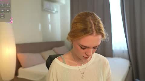 EMILY online show from November 19, 2025, 11:10 am