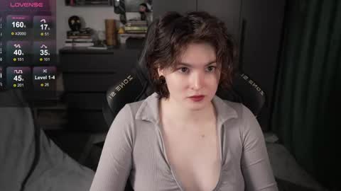 Helen Blossom online show from May 24, 2026, 1:49 pm