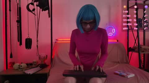 Lily Goddess online show from May 11, 2026, 5:57 am