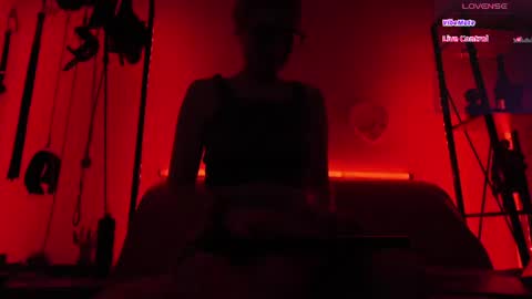 Lily Goddess online show from June 18, 2026, 12:11 am