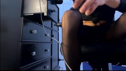 cyberxsissy online show from September 15, 2025, 9:53 am