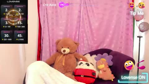 Snapshot of cynthiawatson_ chatting on December 2, 2025, 2:56 pm Cynthia online show from December 2, 2025, 2:56 pm