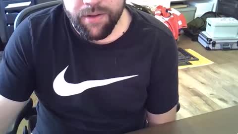 Snapshot of cyrsug chatting on November 14, 2025, 11:31 am cyrsug online show from November 14, 2025, 11:31 am