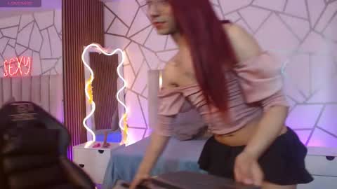 Snapshot of cyrus_tay chatting on November 26, 2025, 5:58 pm cyrus_tay online show from November 26, 2025, 5:58 pm