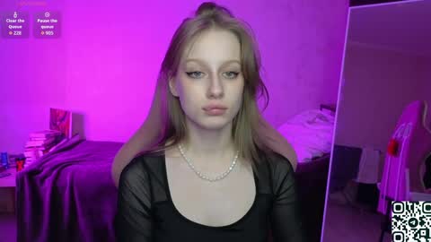 Snapshot of cyyberwhore chatting on April 27, 2026, 12:52 am cyyberwhore online show from April 27, 2026, 12:52 am