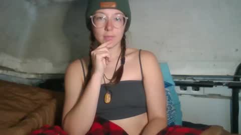 Snapshot of d3sert_moon chatting on December 1, 2025, 11:32 pm d3sert_moon online show from December 1, 2025, 11:32 pm
