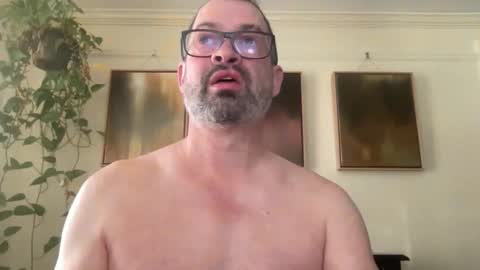 d4ddy858 online show from November 19, 2025, 1:33 pm