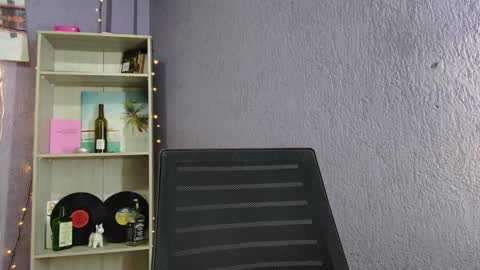 d4ni_king online show from November 4, 2025, 2:43 am