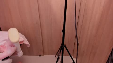 darling online show from October 31, 2025, 7:42 am