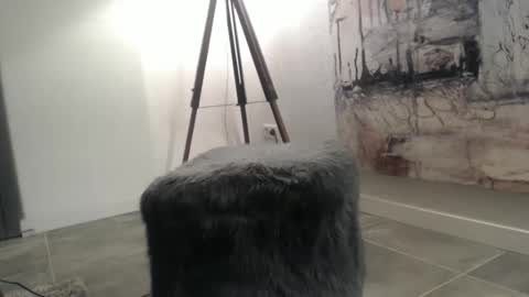 Snapshot of d_e_k_i chatting on January 13, 2025, 6:38 am d_e_k_i online show from January 13, 2025, 6:38 am