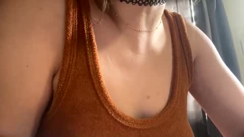 Snapshot of dabqueen_1994 chatting on March 29, 2026, 5:13 pm dabqueen_1994 online show from March 29, 2026, 5:13 pm