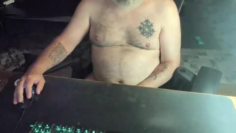 Daddy online show from September 18, 2025, 4:42 pm