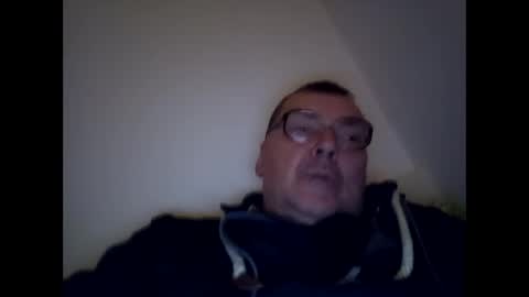 Snapshot of daddy91964 chatting on December 6, 2024, 11:03 pm daddy91964 online show from December 6, 2024, 11:03 pm