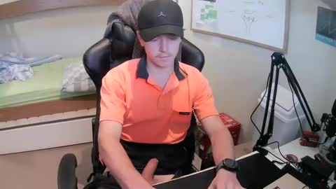 daddy__desires online show from April 27, 2026, 1:36 am