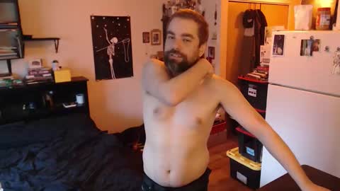 daddy_werewolf online show from April 1, 2026, 12:22 am