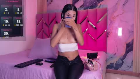 JAZMIN online show from January 13, 2026, 7:41 pm