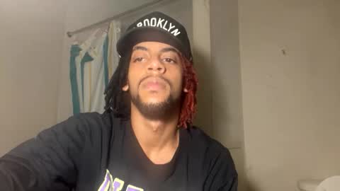 Snapshot of daddylongyk chatting on January 7, 2026, 12:35 am daddylongyk online show from January 7, 2026, 12:35 am