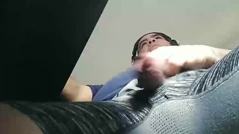 Snapshot of daddys_belthand chatting on December 1, 2025, 12:43 pm daddys_belthand online show from December 1, 2025, 12:43 pm