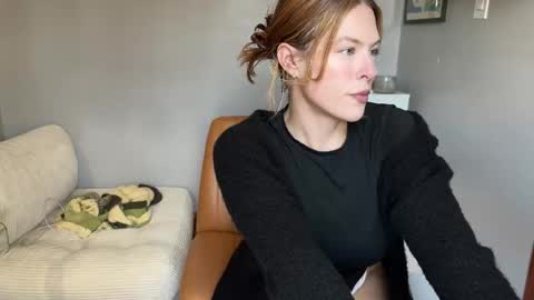 Snapshot of daddysfav_xx chatting on November 12, 2025, 6:30 pm princess online show from November 12, 2025, 6:30 pm