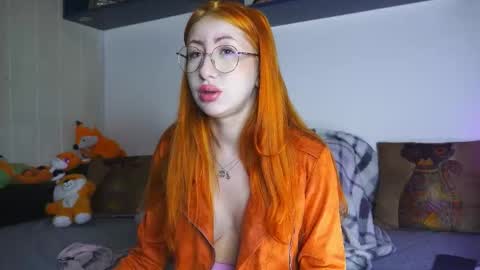 daddyslittleslutfox online show from March 5, 2026, 9:05 am