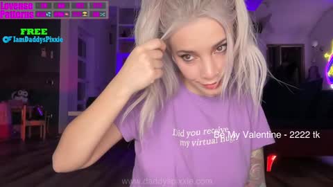 Snapshot of daddyspixxie chatting on February 15, 2025, 10:52 pm daddyspixxie online show from February 15, 2025, 10:52 pm