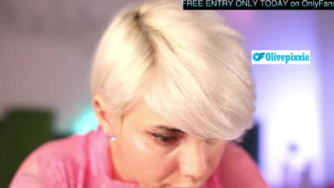 Snapshot of daddyspixxie chatting on June 1, 2026, 7:26 pm daddyspixxie online show from June 1, 2026, 7:26 pm