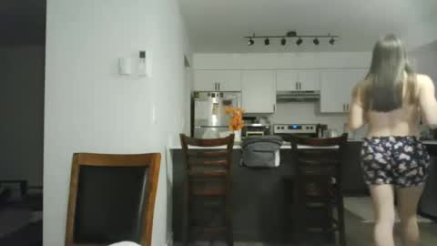 Snapshot of daddysssgoodgirl chatting on October 4, 2025, 6:00 am daddys good girl online show from October 4, 2025, 6:00 am